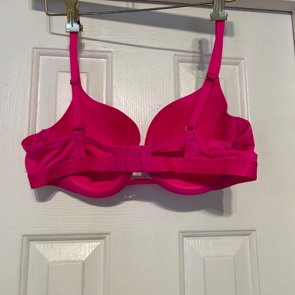 Women's Savage X Fenty T-Shirt Bra Size 36C Hot Pink - Picture 2 of 3